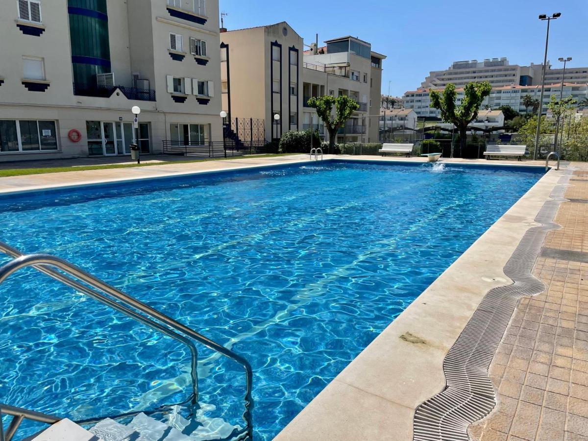 La Marina Seaview Penthouse Leilighet Sitges Eksteriør bilde