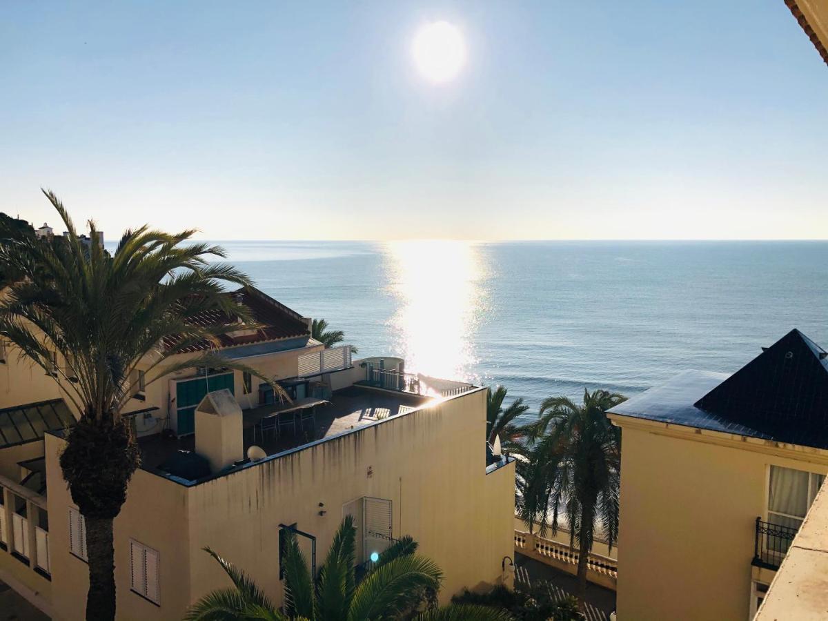 La Marina Seaview Penthouse Leilighet Sitges Eksteriør bilde