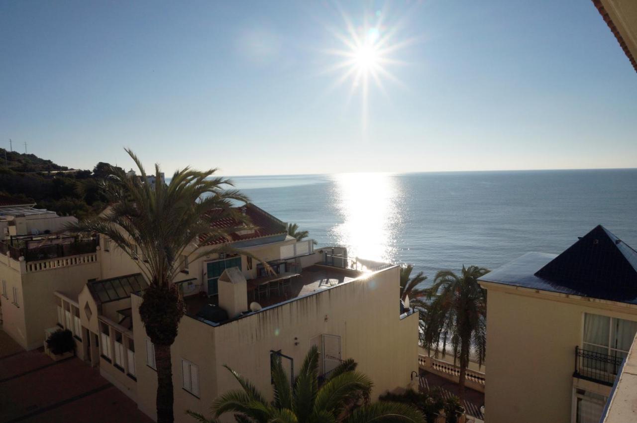 La Marina Seaview Penthouse Leilighet Sitges Eksteriør bilde